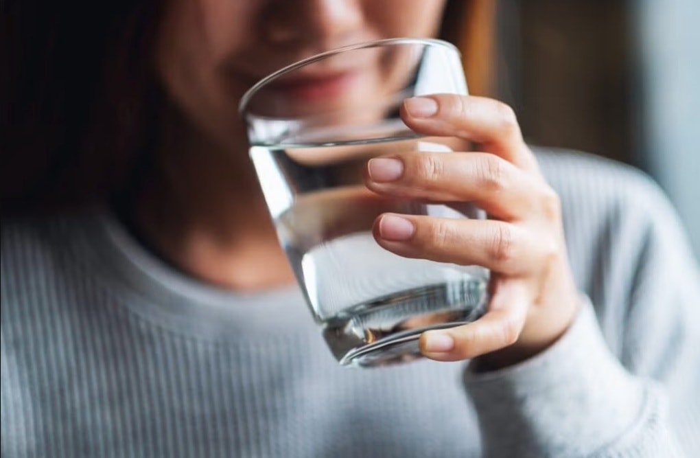 Chuyên gia tiết lộ việc đầu tiên nên làm mỗi sáng để sống lâu hơn - 1