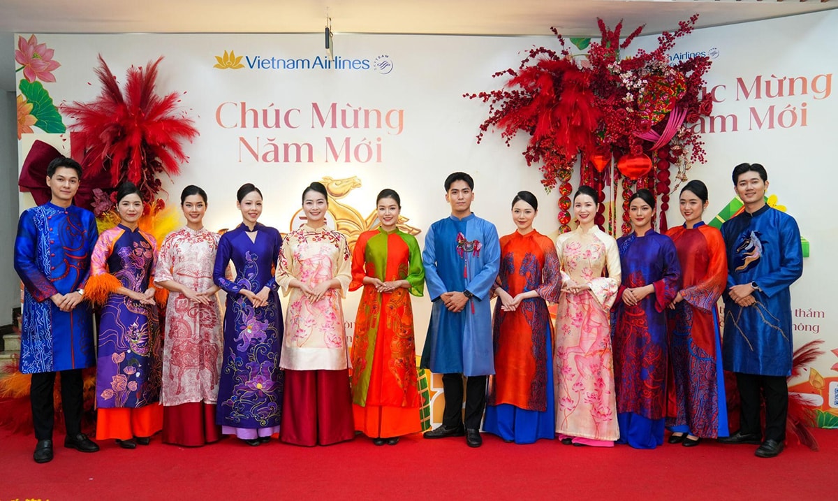 Vietnam Airlines mang trọn hương vị Tết Việt trong từng cánh bay xuân Bính Ngọ 2026