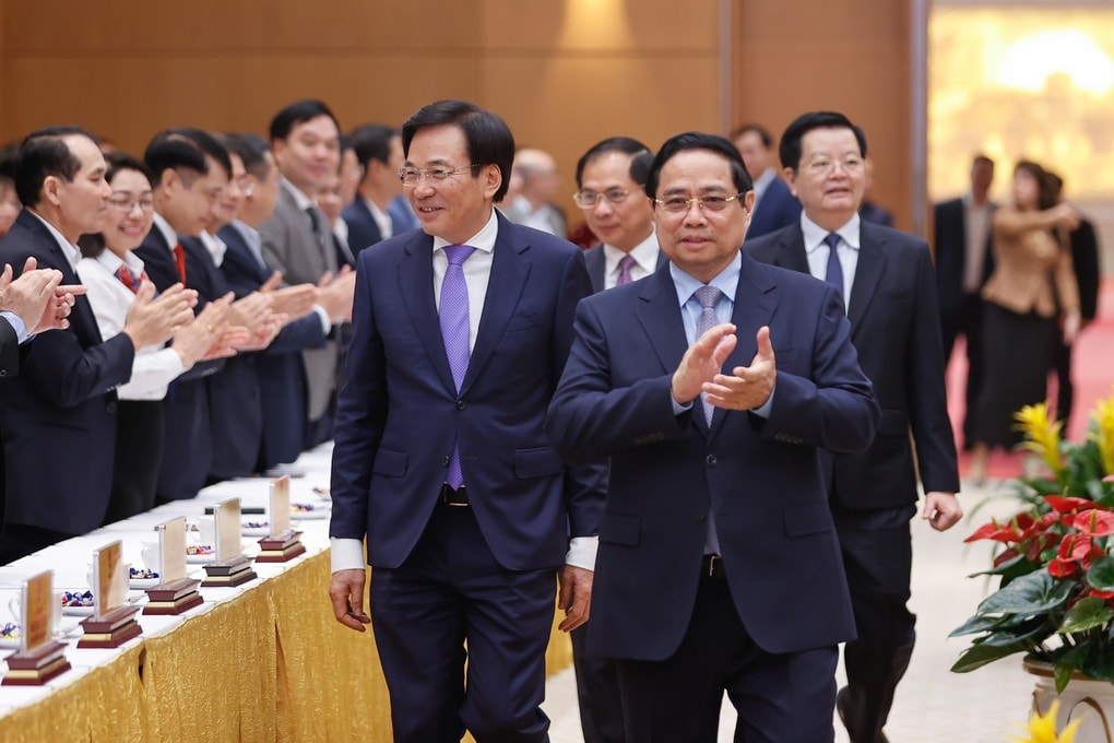 Cuộc gặp mặt và lời nhắc của Thủ tướng trong ngày đầu làm việc của năm mới - 1