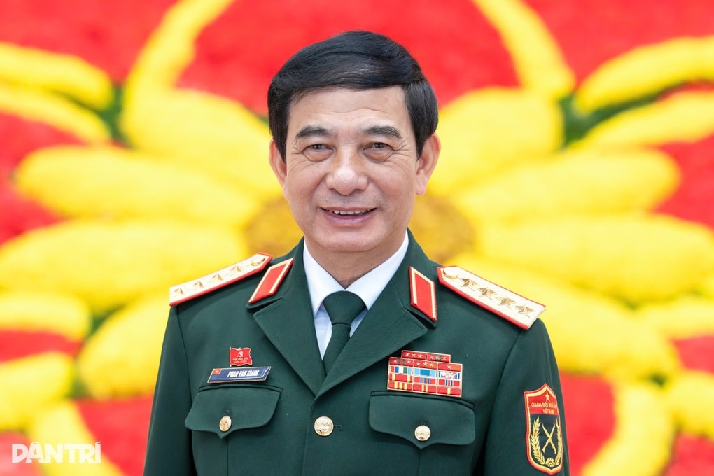 4 bộ trưởng là Ủy viên Bộ Chính trị ứng cử đại biểu Quốc hội - 2