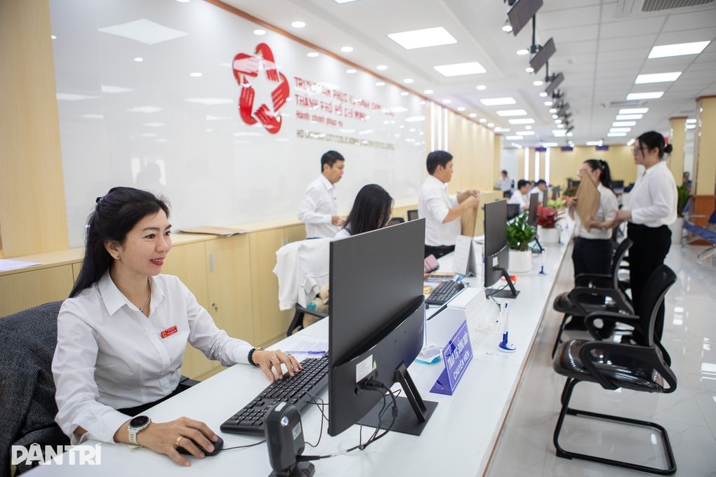 Cán bộ TPHCM được cử đi học nhưng không đạt kết quả phải hoàn tiền - 1