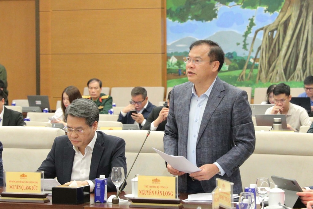 Quản lý, niêm phong hòm phiếu và tài liệu bầu cử tuyệt đối an toàn - 3