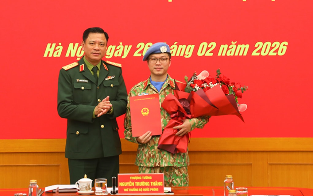 Giảng viên Học viện Quốc phòng nhận nhiệm vụ gìn giữ hòa bình ở Trung Phi - 1