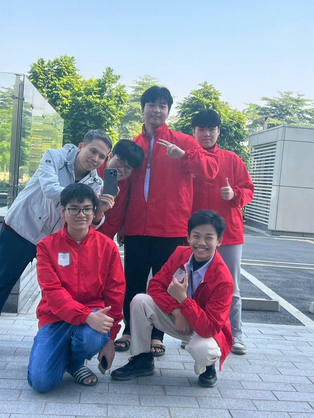 Nam sinh 17 tuổi ở xã biên giới Điện Biên đạt giải thưởng Toán học danh giá - 2