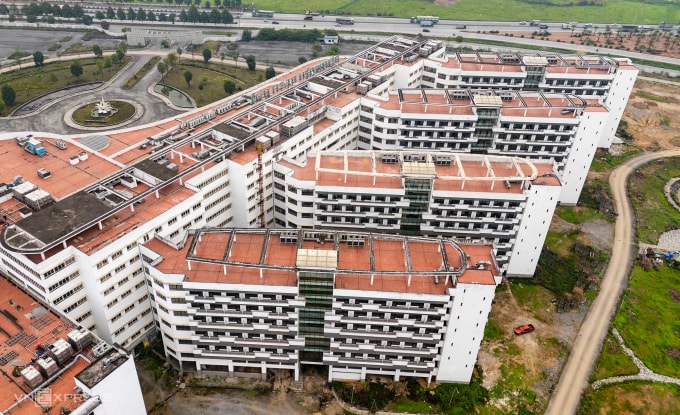 Bệnh viện Bạch Mai cơ sở 2 đang bỏ không. Ảnh: Giang Huy