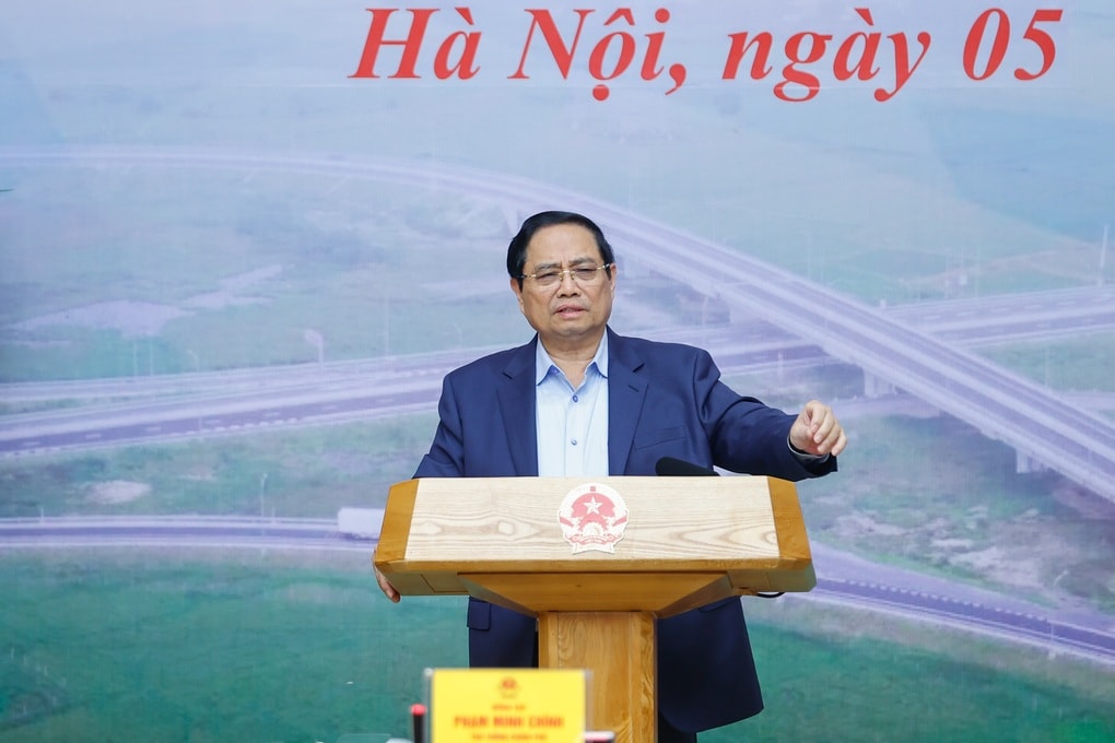 Thủ tướng: Tiếp tục đầu tư đường bộ, đường sắt nối với sân bay Long Thành - 2