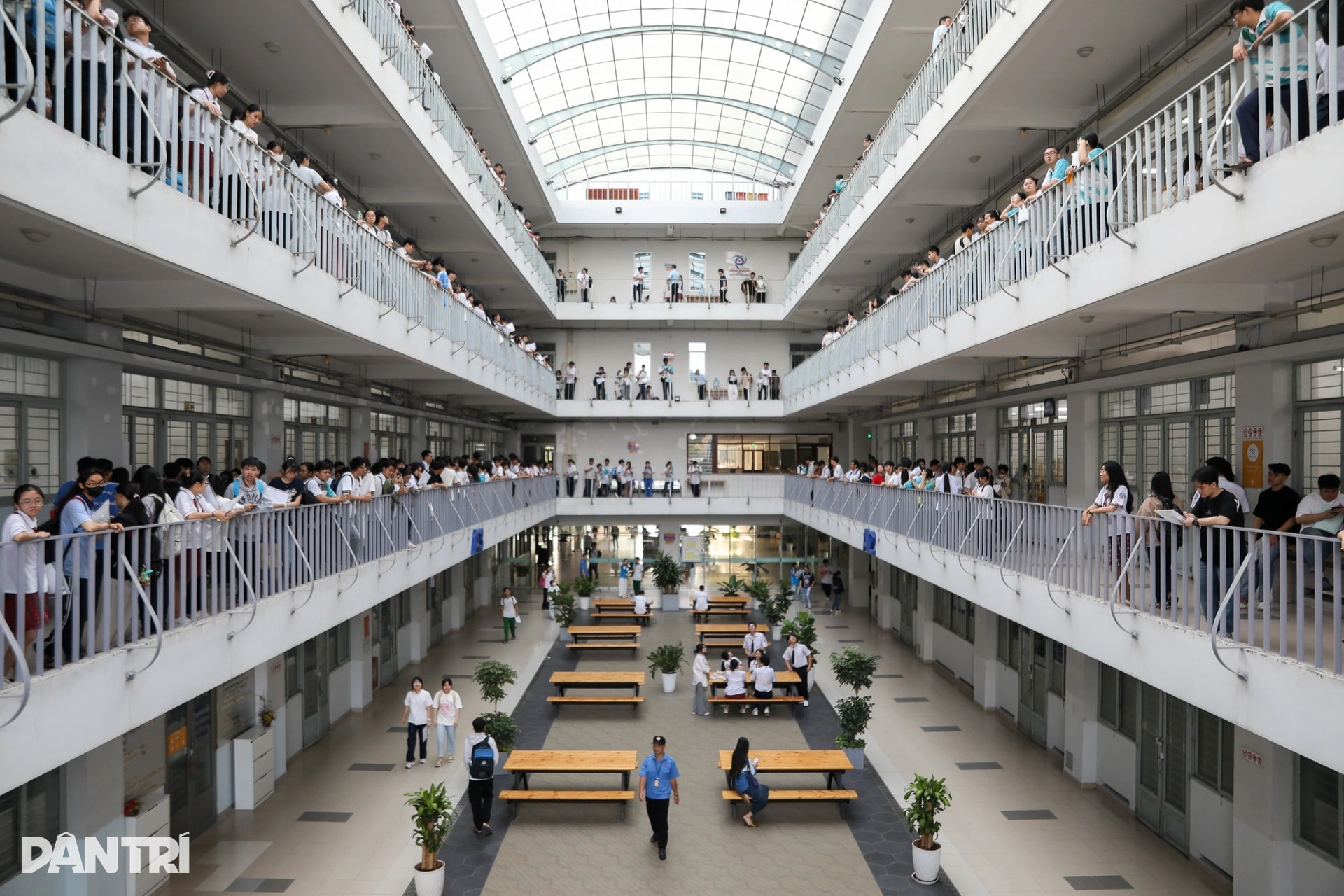 Gần 140.000 thí sinh tranh “vé sớm” vào đại học ở kỳ thi đánh giá năng lực - 8