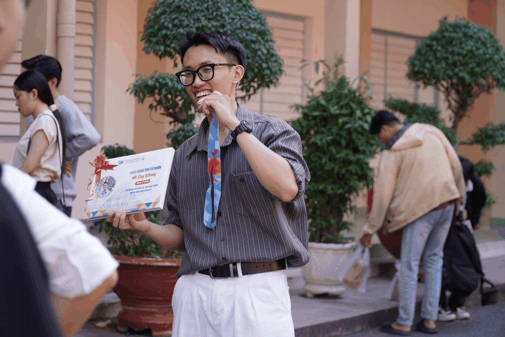 Từng nhiều lần trượt phỏng vấn, nam sinh quyết giành học bổng tiến sĩ - 2