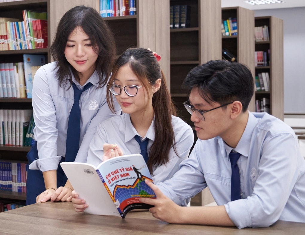 Học viện Ngoại giao tăng học phí, cao nhất gần 65 triệu đồng - 1