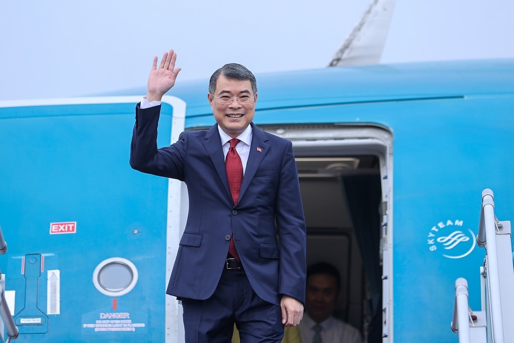 Thủ tướng Lê Minh Hưng lên đường dự Hội nghị Cấp cao ASEAN - 1