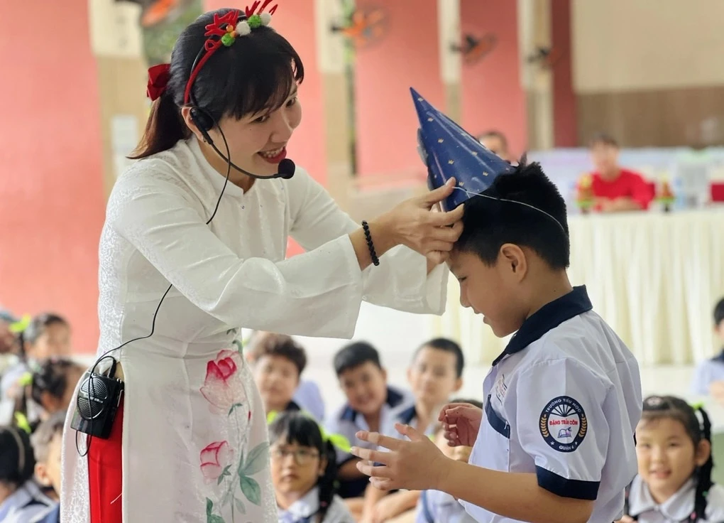 TPHCM rà soát năng lực tiếng Anh của toàn bộ giáo viên, kể cả bậc mầm non - 1