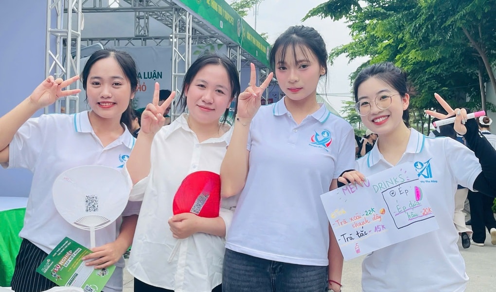 Học làm nông dân số, lương có thể tới 60 triệu đồng/tháng - 2