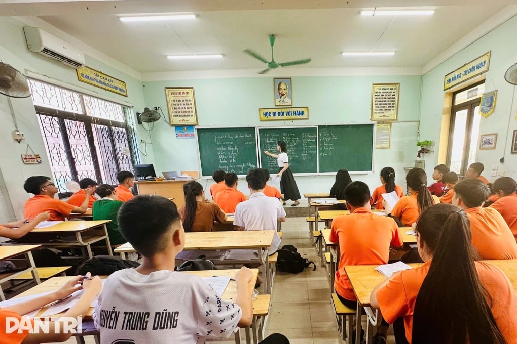 Nghệ An siết chặt công tác chuẩn bị kỳ thi vào lớp 10 - 2