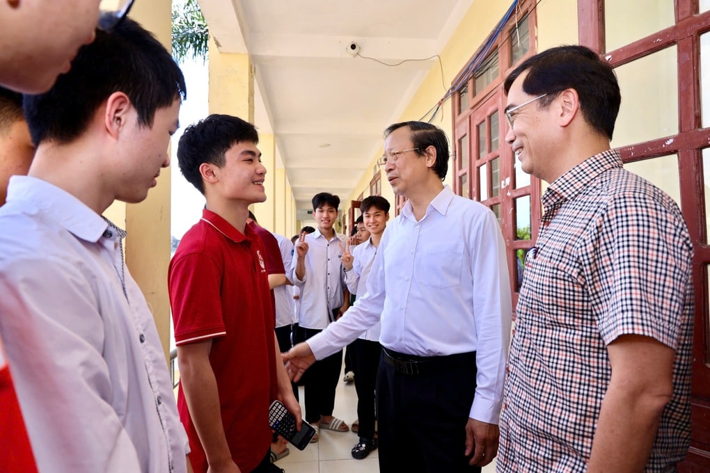 Nghệ An siết chặt công tác chuẩn bị kỳ thi vào lớp 10 - 1