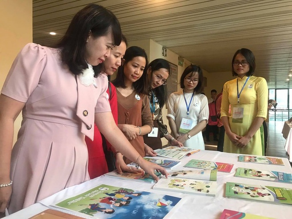 Tập huấn sách giáo khoa: Không thể qua loa nếu muốn dạy học thực chất - 1