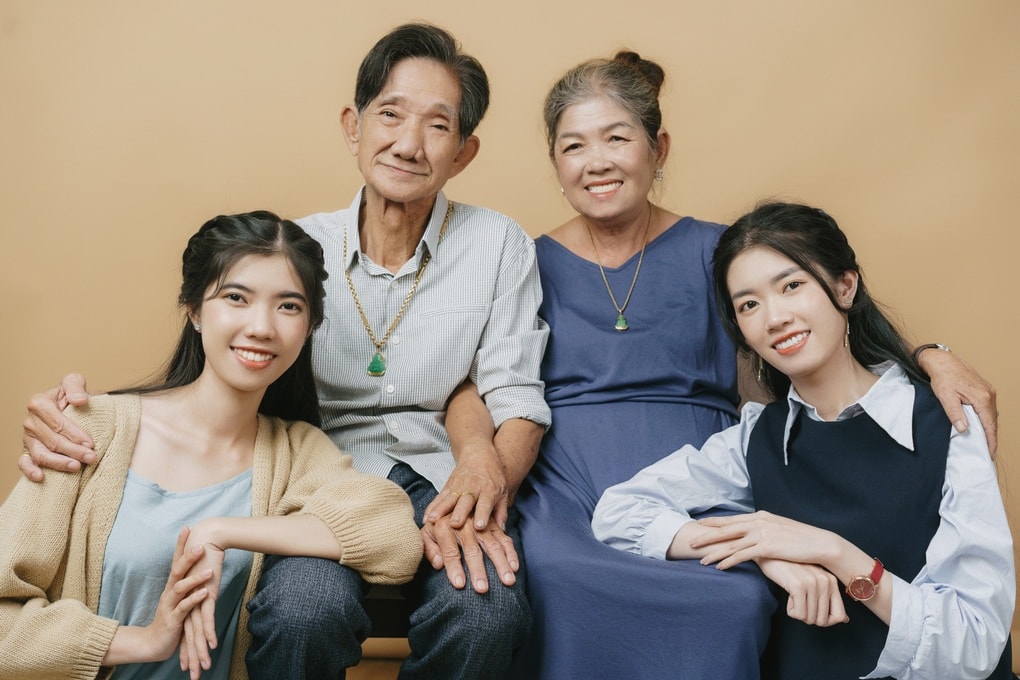 Nữ giảng viên sáng làm MC, chiều đi phiên dịch, làm 6 nghề cùng lúc - 4