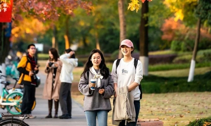 Sinh viên Đại học Chiết Giang, Trung Quốc. Ảnh: Zhejiang University Fanpage