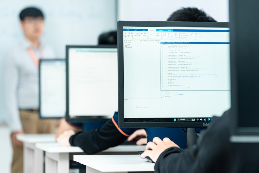 Đại học Phenikaa tuyển sinh chương trình đào tạo tài năng, phát triển nhân lực công nghệ cao - 1