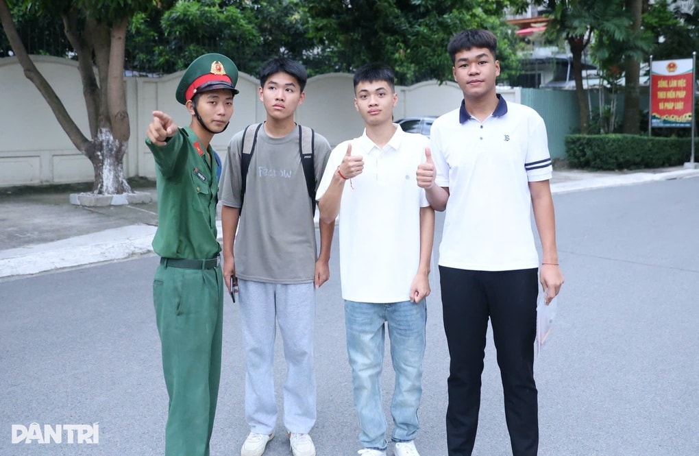 Thí sinh chia sẻ lý do quyết chọn ngành học chỉ tuyển 2 nữ - 3