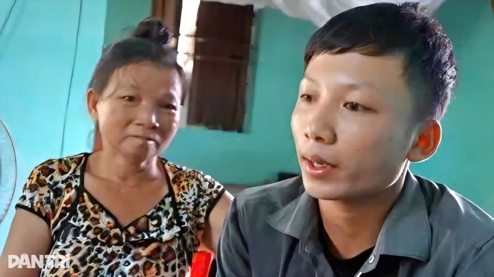 Từ nam sinh bốc hàng mã kiếm tiền đi học đến cơ duyên nghề báo - 2