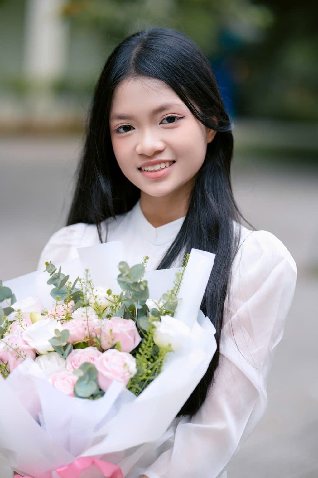 Nữ sinh Hà Nội giành cú đúp thủ khoa, làm điều đặc biệt sau kỳ thi lớp 10 - 1