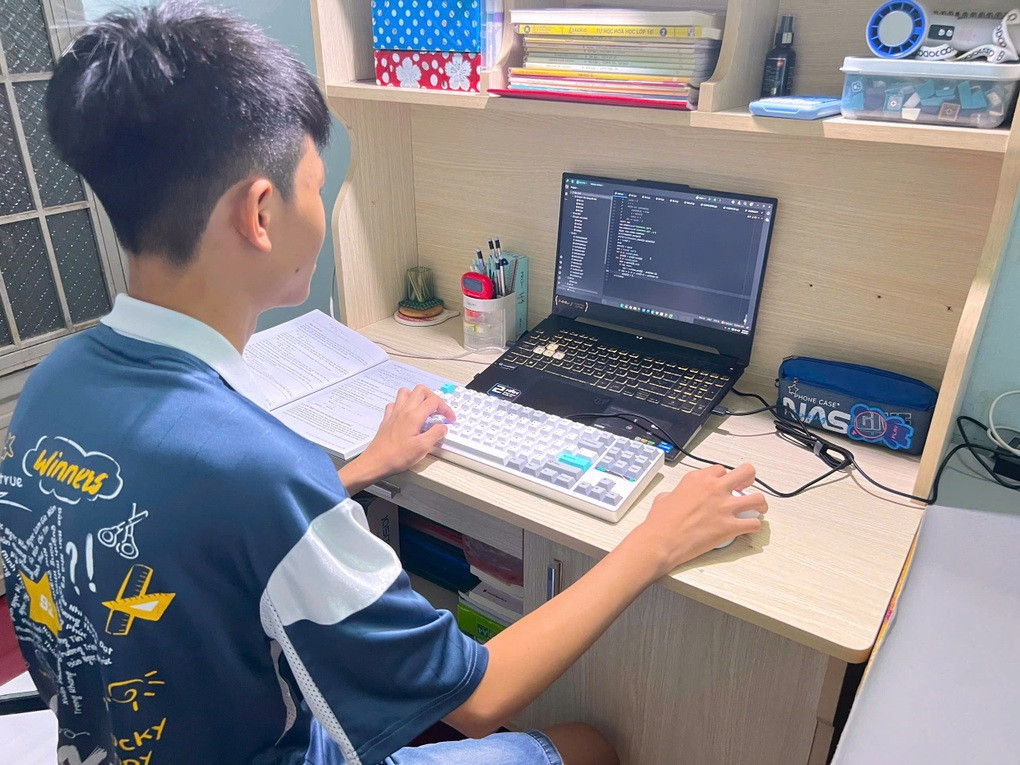 Thủ khoa Đồng Tháp chỉ mất 30 phút để đạt điểm tuyệt đối thi lớp 10 chuyên - 3