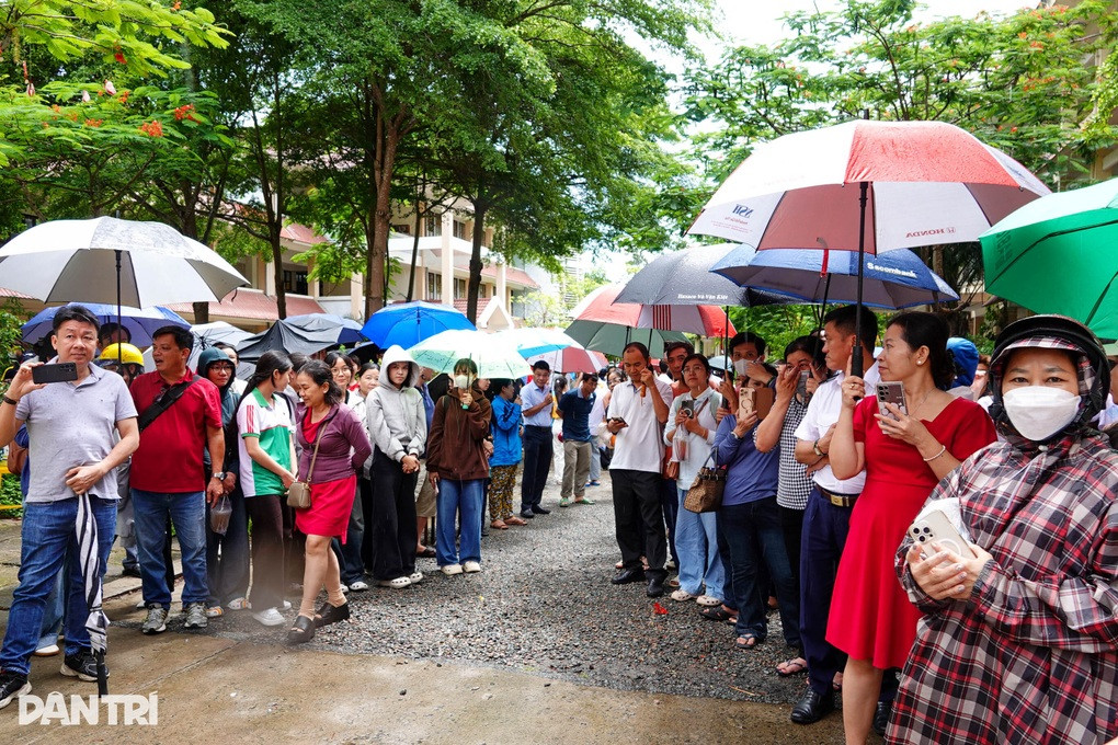 Thí sinh Cần Thơ: Đề thi văn vào lớp 10 dễ đạt 7-8 điểm - 1