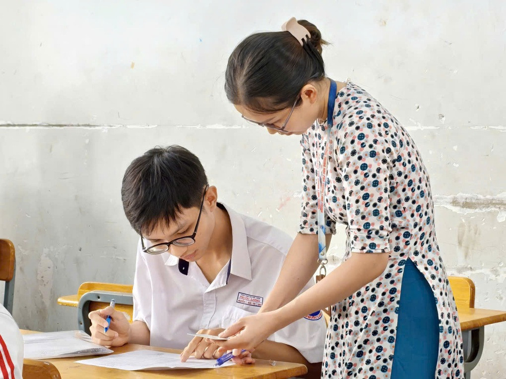 Cần đẩy nhanh thi tốt nghiệp THPT trên máy tính để triệt tiêu gian lận - 1