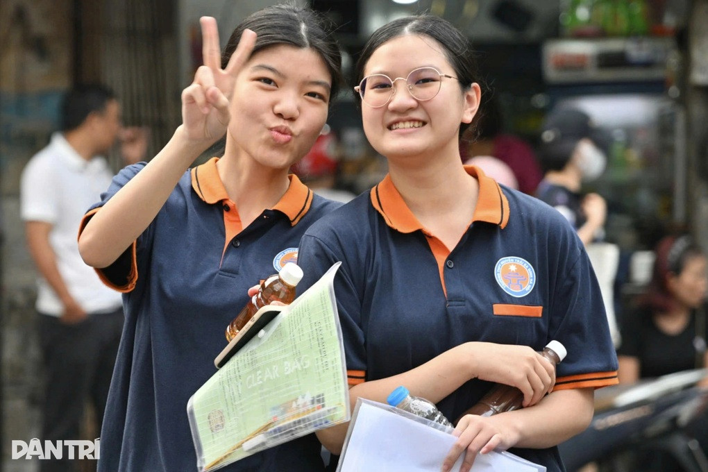 Trung bình mỗi thí sinh đăng ký hơn 8 nguyện vọng xét tuyển đại học - 1