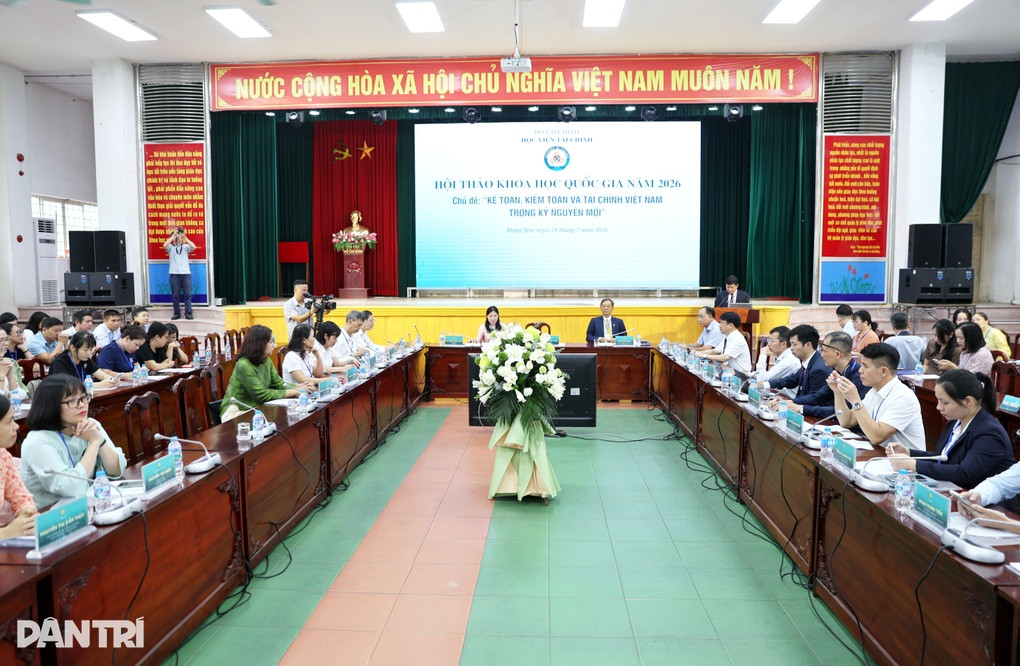 Kế toán, kiểm toán viên tương lai phải giỏi công nghệ, ngoại ngữ - 3
