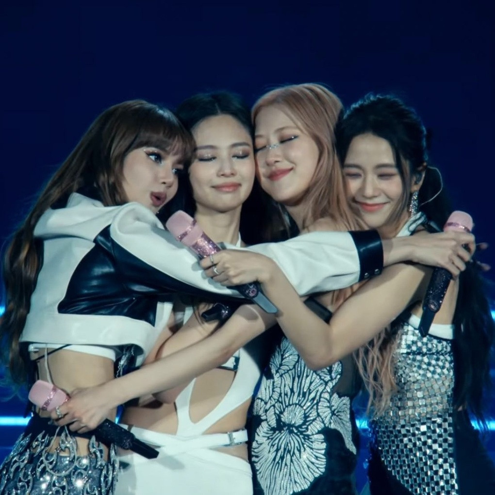 Blackpink bất ngờ cảm ơn và xin lỗi người hâm mộ - 3