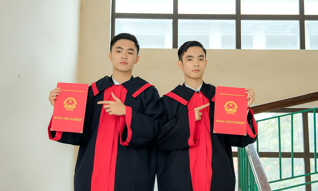 (Từ trái qua) Dương Anh Minh và Dương Bảo Minh. Ảnh: Nhân vật cung cấp
