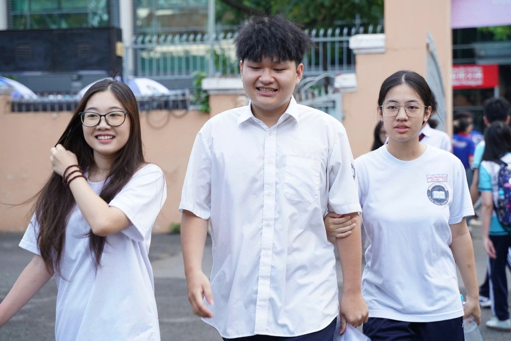 4 lý do khiến điểm chuẩn sư phạm cao chót vót trong nhiều năm liền - 1