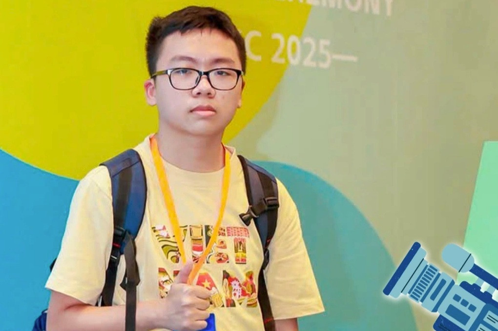 Dàn tân sinh viên nổi bật “đổ bộ” một trường đại học ở TPHCM - 1