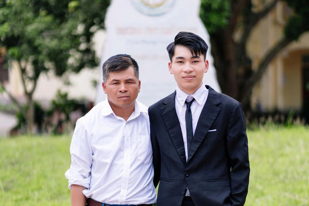 Hai năm liên tiếp trường vùng cao đều có lớp 100% học sinh đỗ đại học - 2