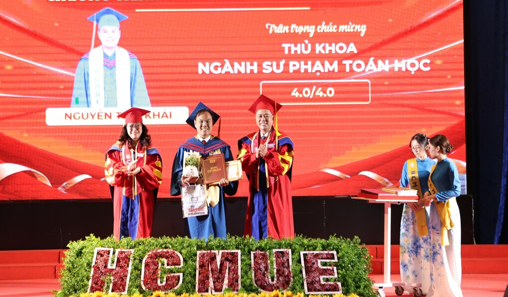 Khải được vinh danh trong lễ tốt nghiệp cuối tháng 7. Ảnh: Nhân vật cung cấp