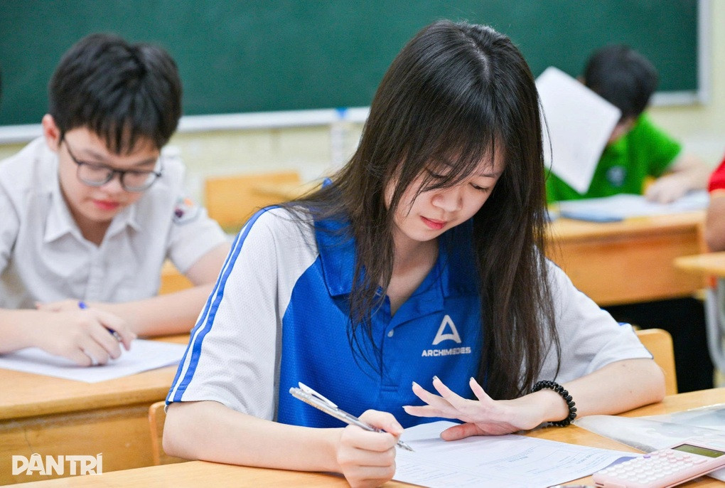Thi vào lớp 10: Cần chiến lược lâu dài thay vì chỉ lựa chọn thi 2 hay 3 môn - 2
