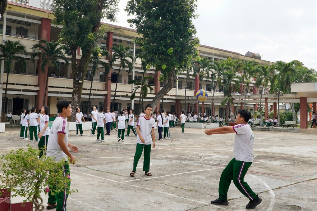 Trường học ở TPHCM lên tiếng về khoản vận động tài trợ gần 1 tỷ đồng - 2