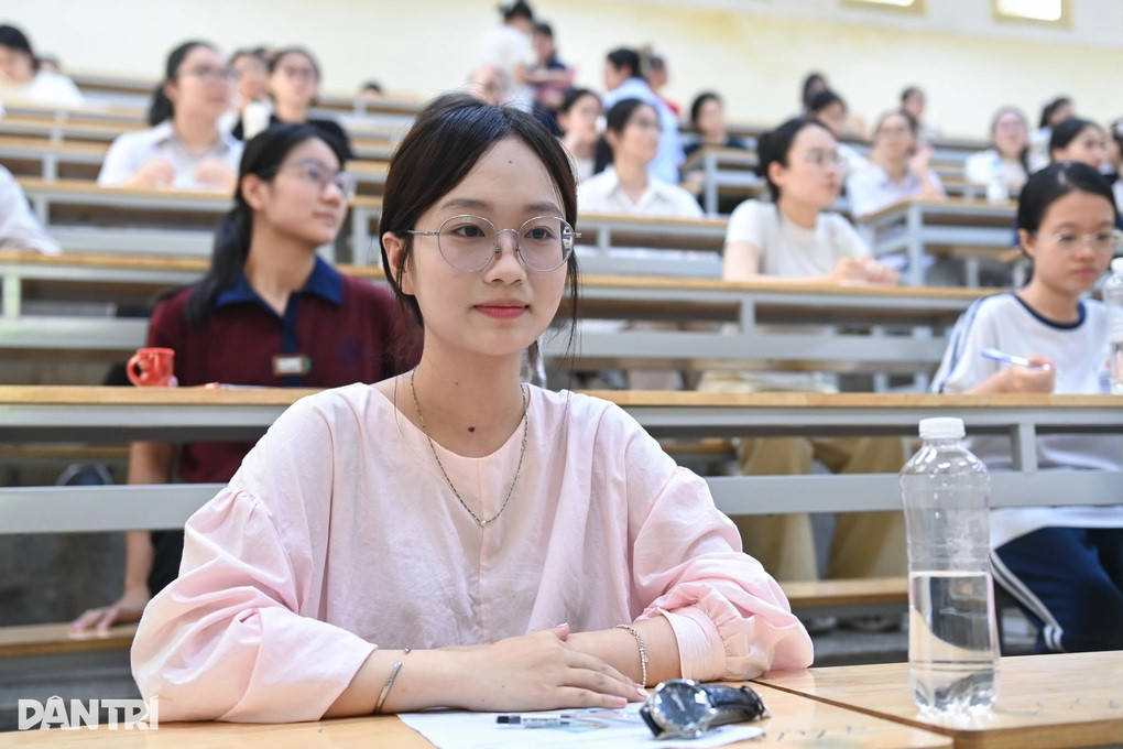ĐH Sư phạm Hà Nội điều chỉnh cấu trúc đề, kết hợp thi trên máy tính từ 2027 - 1
