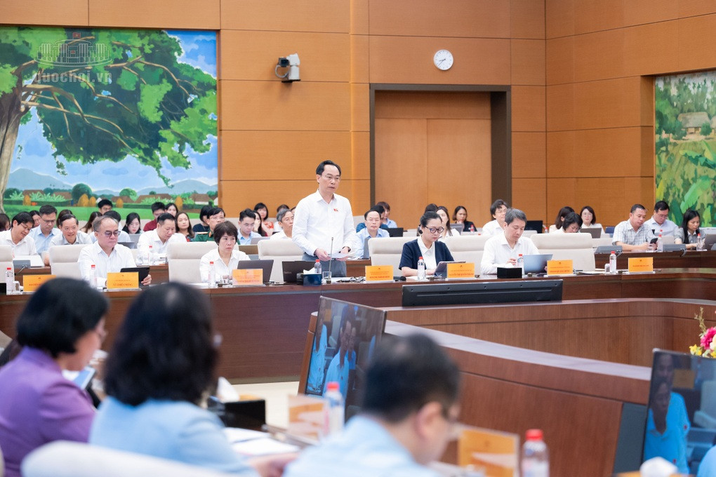 Giữ kỳ thi tốt nghiệp THPT, trình Thủ tướng phương án thi trên máy tính - 1