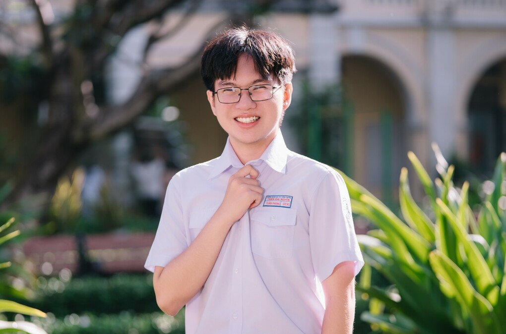 Tuấn Phong, cựu học sinh trường THPT chuyên Trần Đại Nghĩa. Ảnh: Nhân vật cung cấp