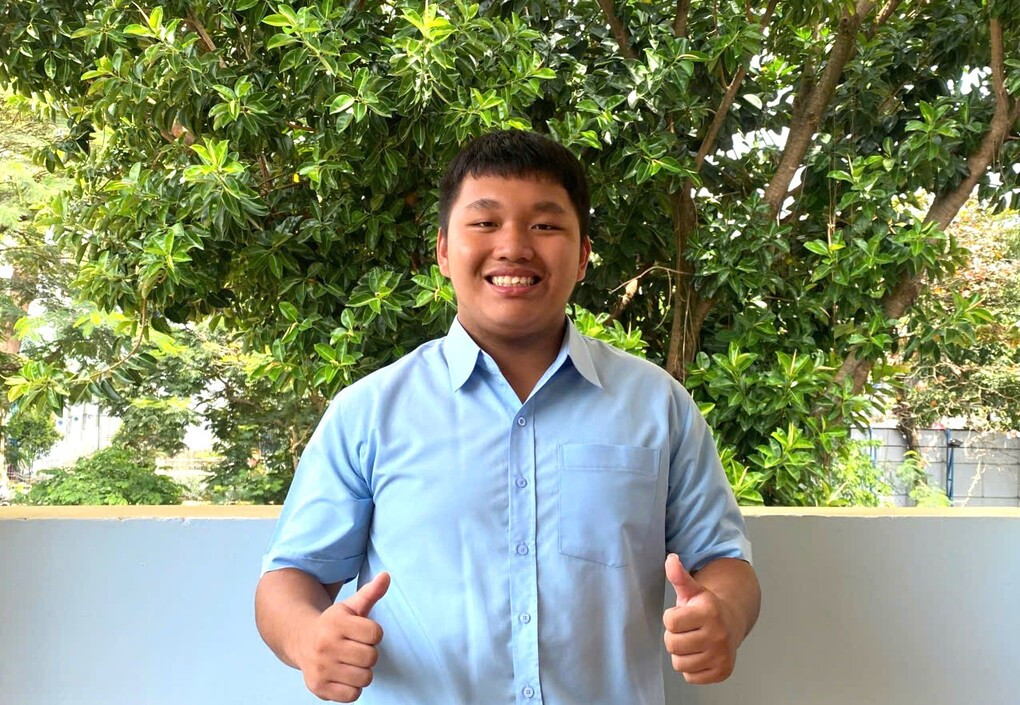 Nguyễn Hồng Quân, học sinh lớp 12 chuyên Toán trường THPT chuyên Hùng Vương, Gia Lai. Ảnh: Nhân vật cung cấp