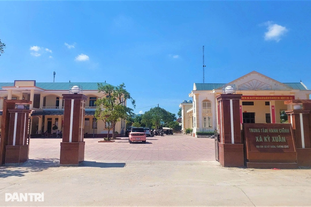Trăn trở khó nói của nguyên hiệu trưởng khi chờ nghỉ hưu trước tuổi - 2