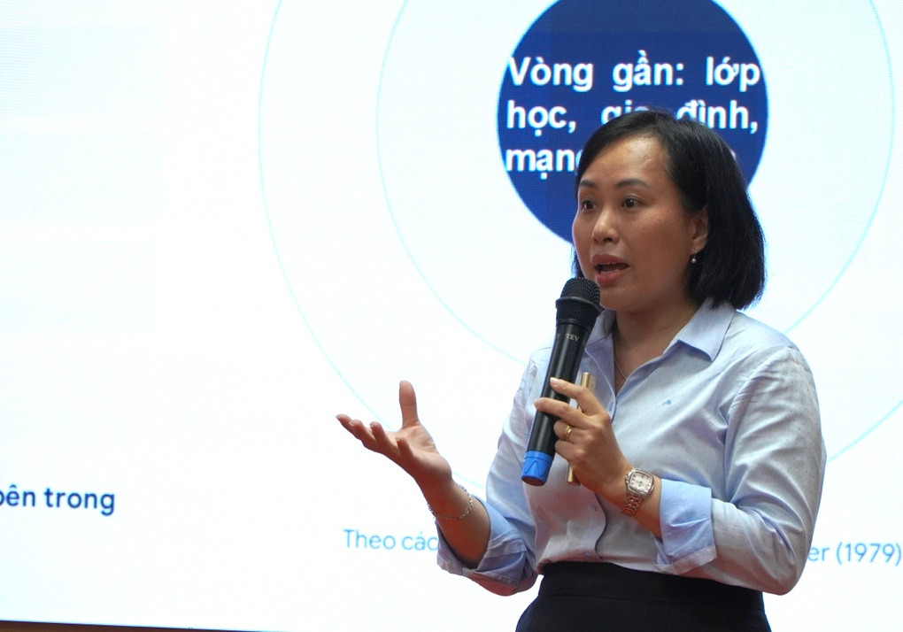 Câu hỏi của nữ học sinh lớp 3 khiến giảng viên day dứt hơn 10 năm - 1