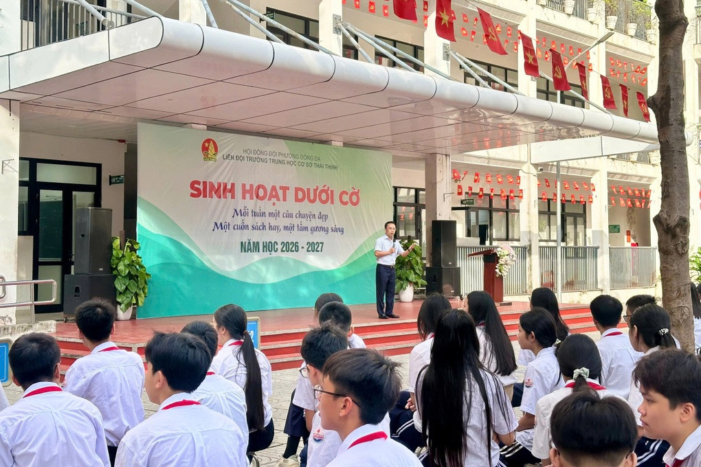 Nghiên cứu chế độ cho hiệu trưởng siêu trường sau sáp nhập - 1