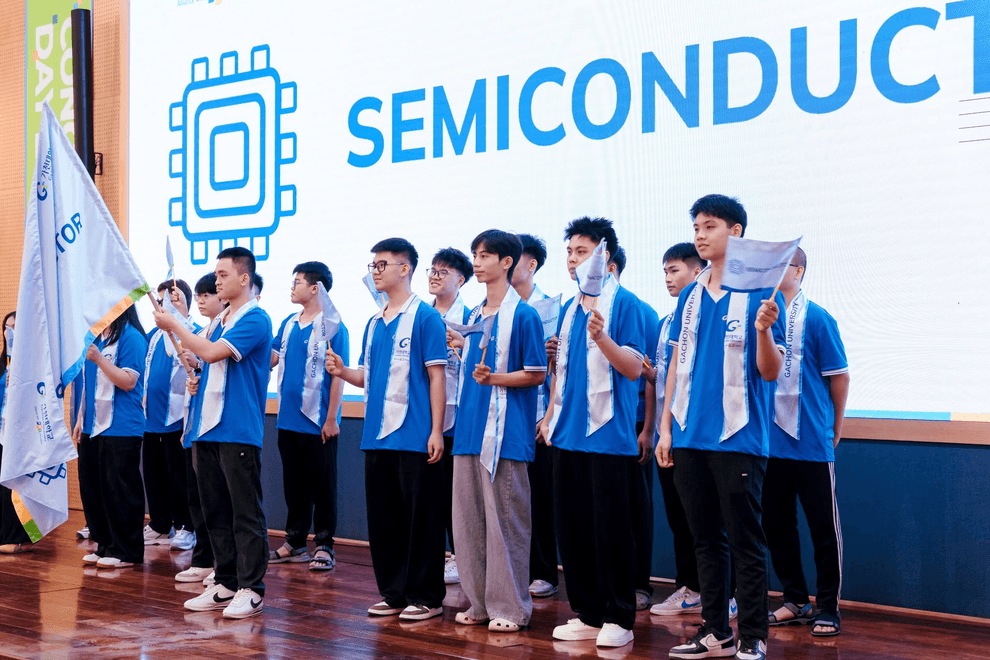 Mô hình CARE gợi mở cách chọn nghề cho Gen Z - 3