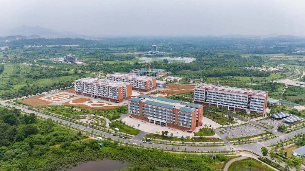 Một góc khuôn viên Đại học Quốc gia Hà Nội tại khu đô thị Hòa Lạc. Ảnh: VNU