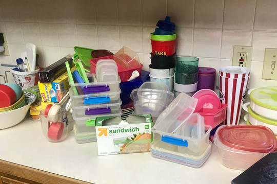 Tất tần tật về đồ nhựa: bản chất, phân loại, BPA Free và cách sử dụng an toàn