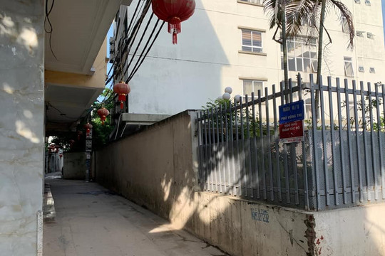 Bắt nóng đối tượng cướp tiền lương hưu của một cụ bà trên phố Võng Thị