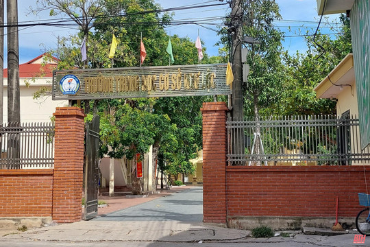 Sở GD&ĐT Thanh Hoá lên tiếng vụ 40 giáo viên sửa điểm của học sinh